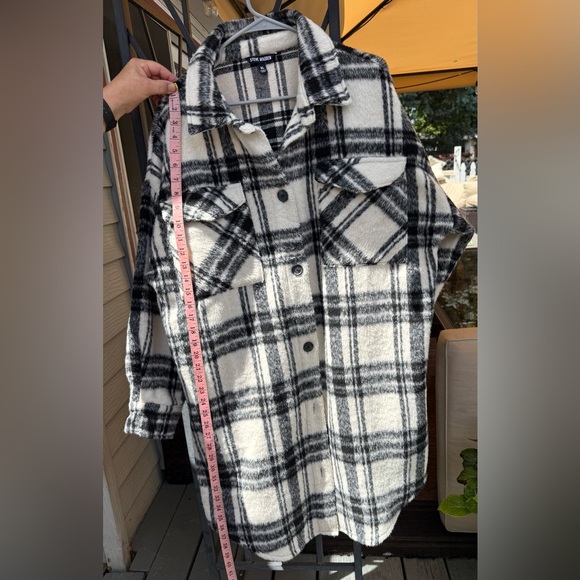 Plaid Button-Up Shacket - Picture 3 of 5